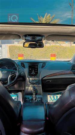 هیۆندای ازێرا